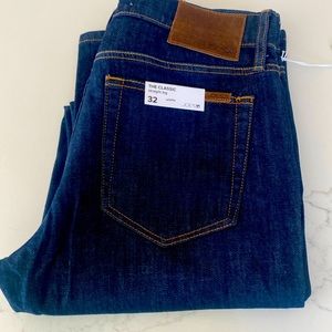 Dark blue Joes jeans.